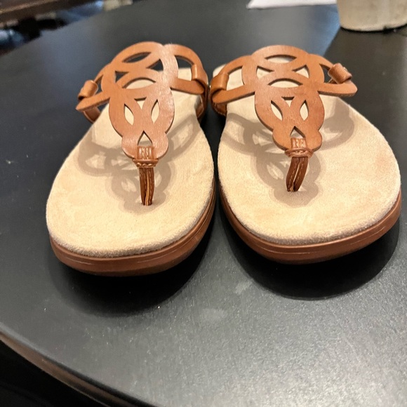 Soul Naturalizer Brand Shoes 8 1/2 in great condition. - Picture 1 of 4